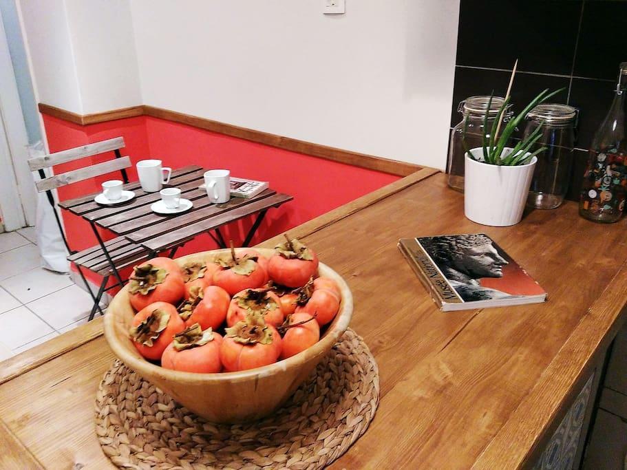 Blue & Red Apartment Athens Exterior photo