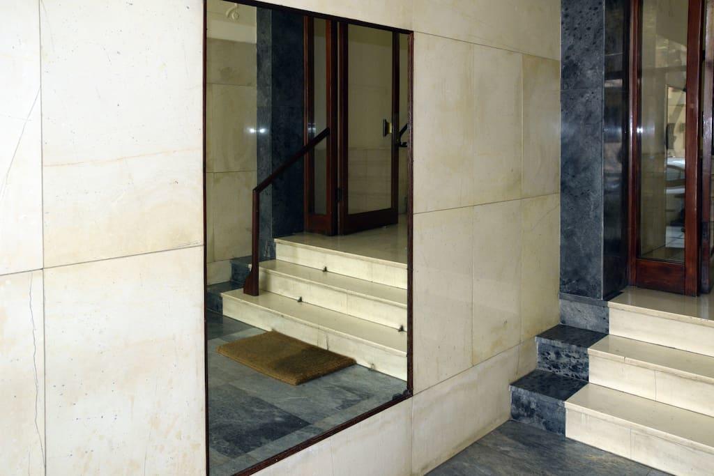 Blue & Red Apartment Athens Exterior photo