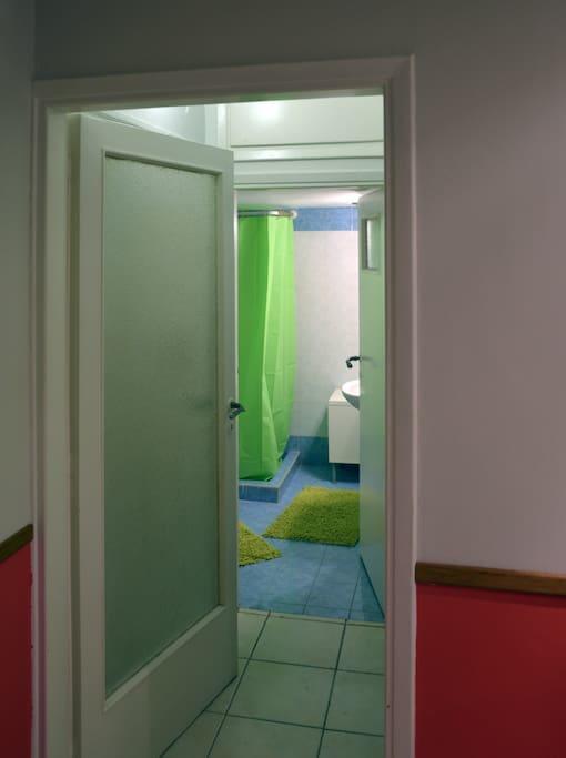 Blue & Red Apartment Athens Exterior photo